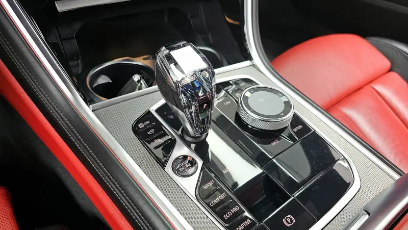 BMW 8-Series