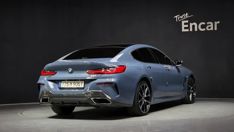 BMW 8-Series