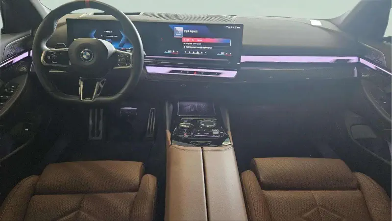 BMW i5