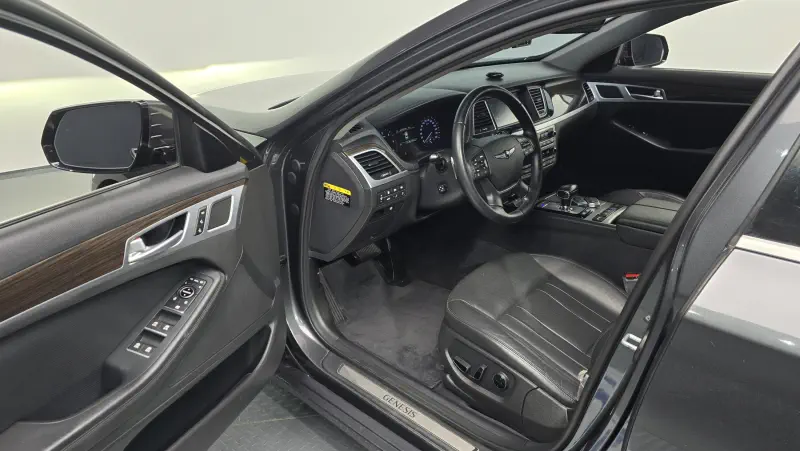Genesis G80