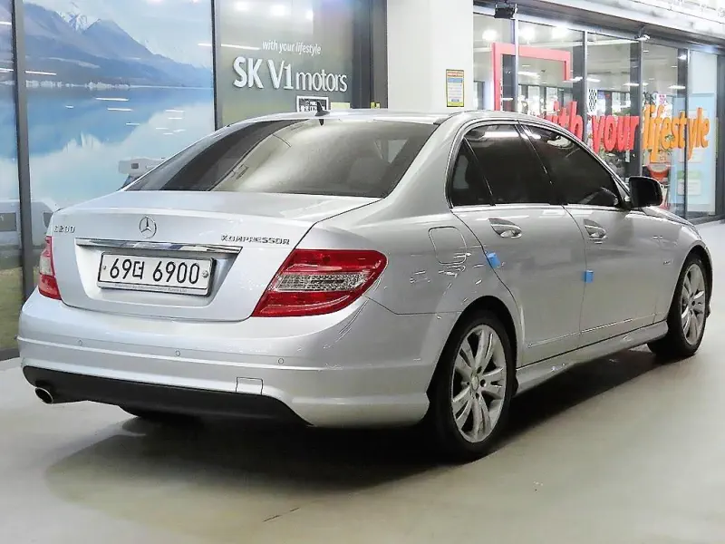 Mercedes-Benz C-Class
