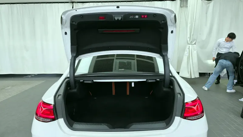 Mercedes-Benz CLS-Class