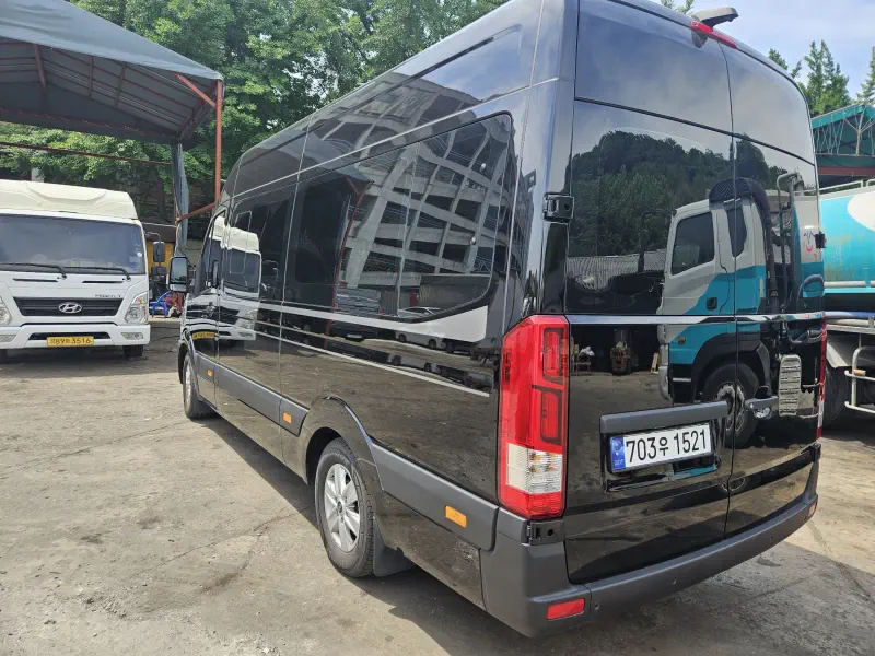 Hyundai H1