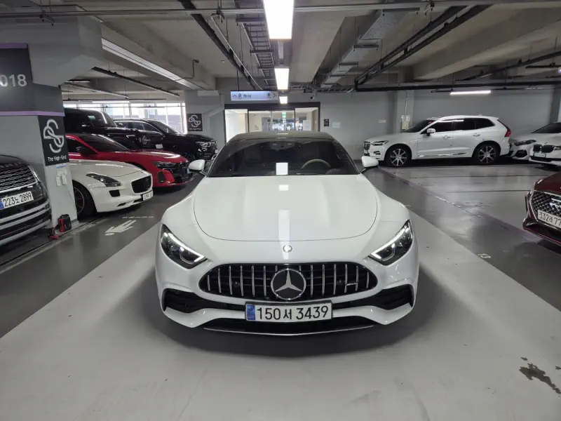 Mercedes-Benz SL-Class