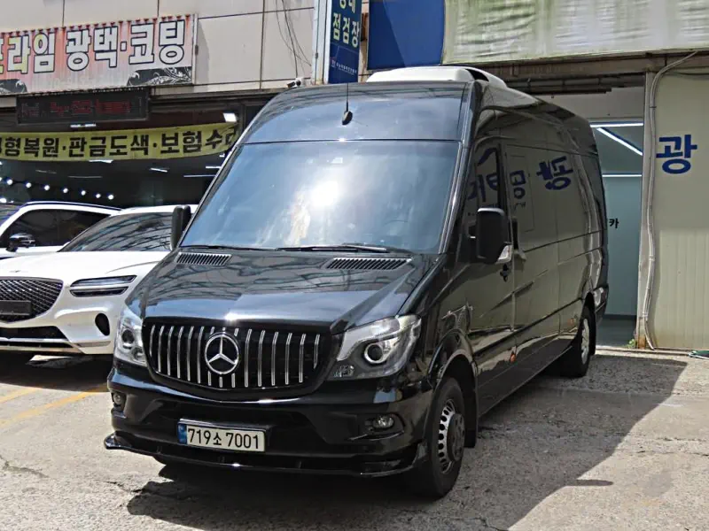 Mercedes-Benz Sprinter