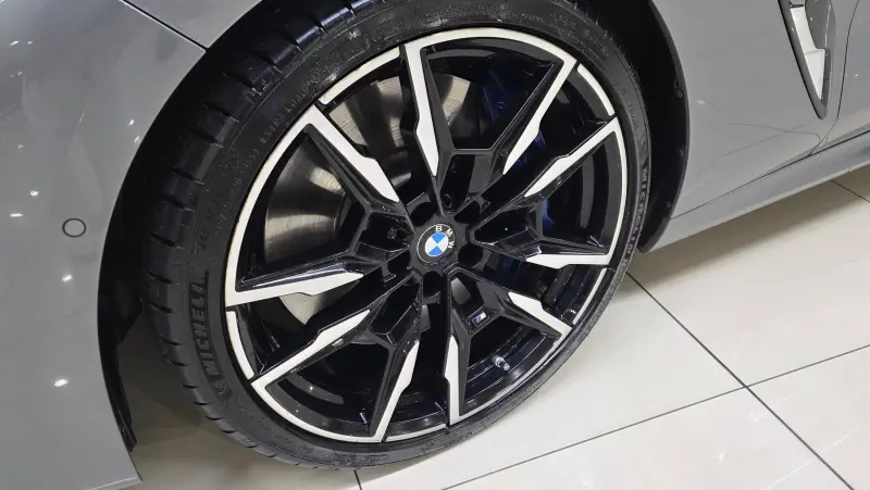 BMW 8-Series