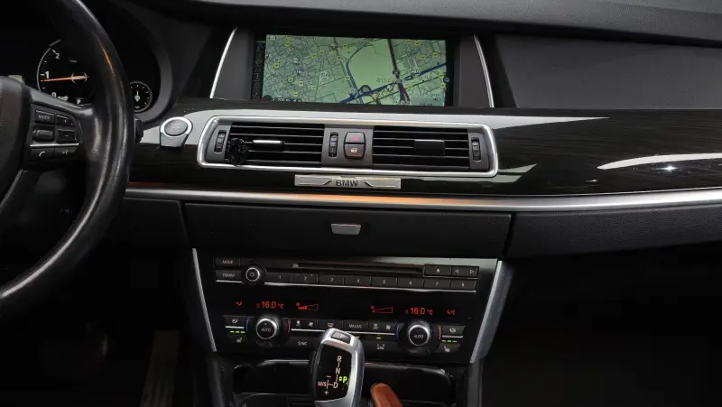 BMW 5-Series Gran Turismo