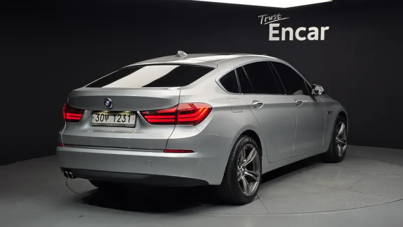 BMW 5-Series Gran Turismo