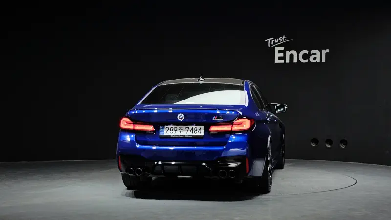 BMW M5