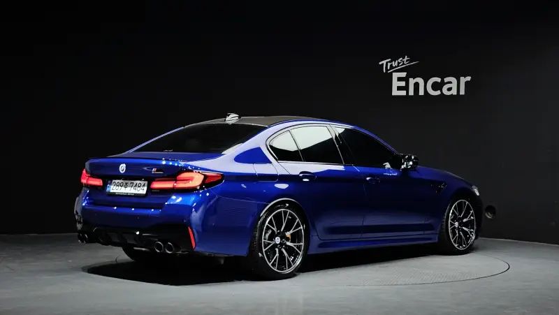 BMW M5
