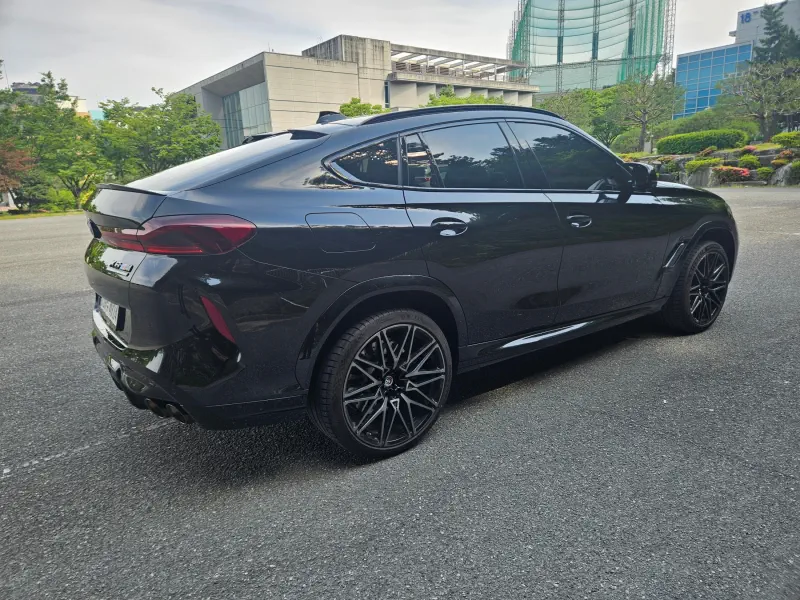 BMW X6M
