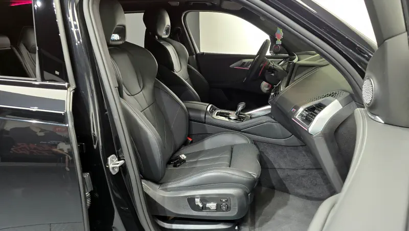 BMW XM