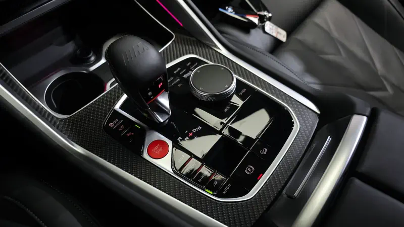 BMW XM