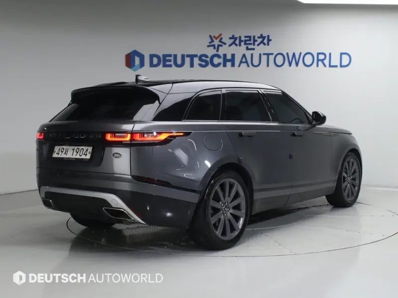 Land Rover Range Rover Velar