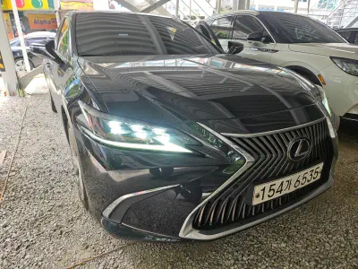 Lexus ES300h