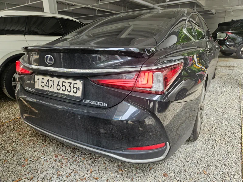 Lexus ES300h