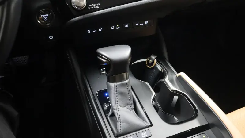 Lexus ES300h
