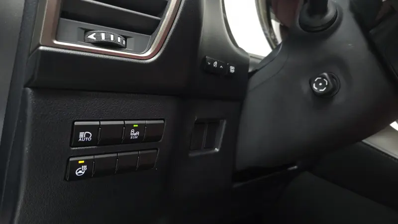 Lexus NX300h