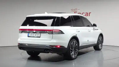 Lincoln Aviator