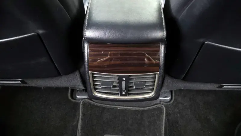 Lexus ES300h