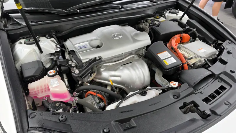 Lexus ES300h