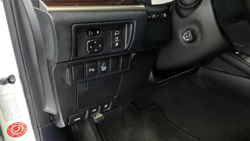 Lexus ES300h