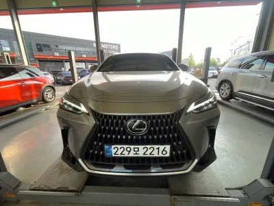 Lexus NX350h