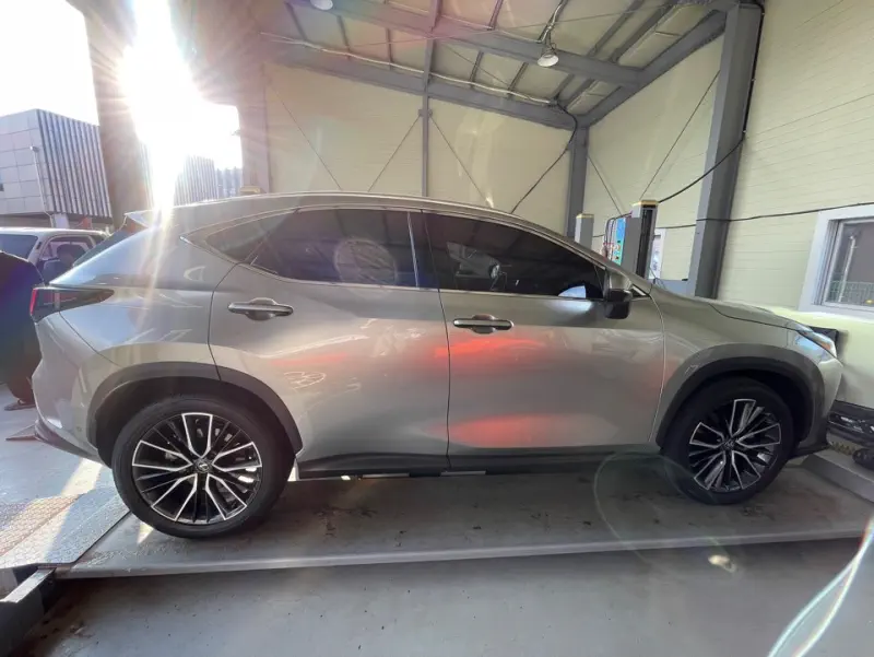 Lexus NX350h