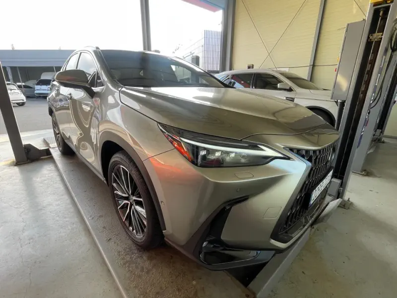 Lexus NX350h