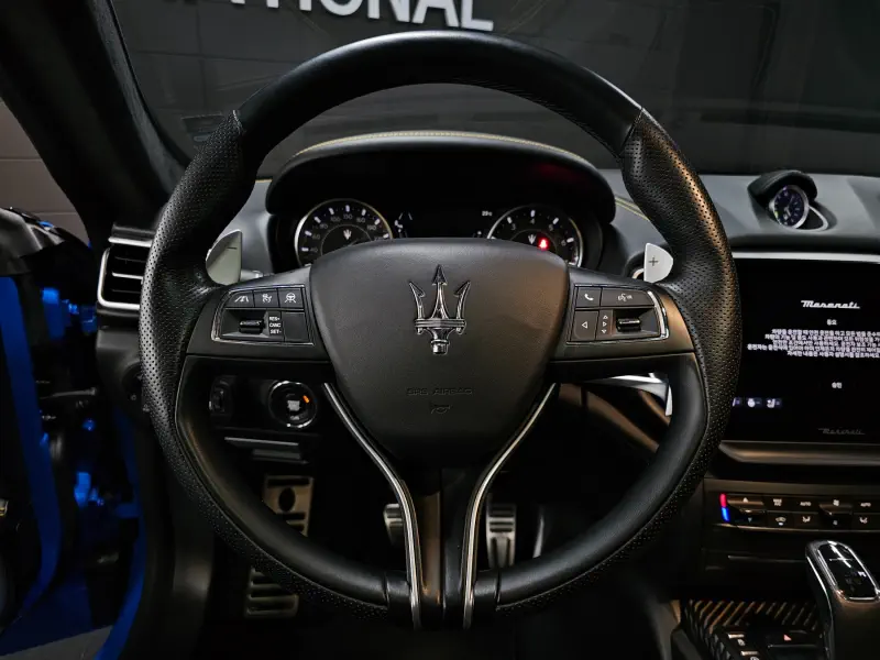 Maserati Ghibli