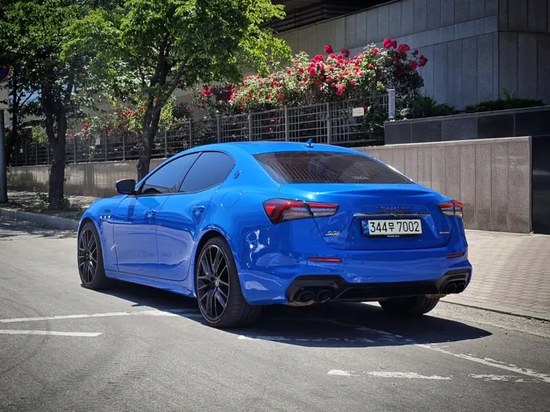 Maserati Ghibli