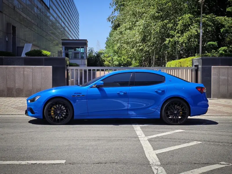 Maserati Ghibli