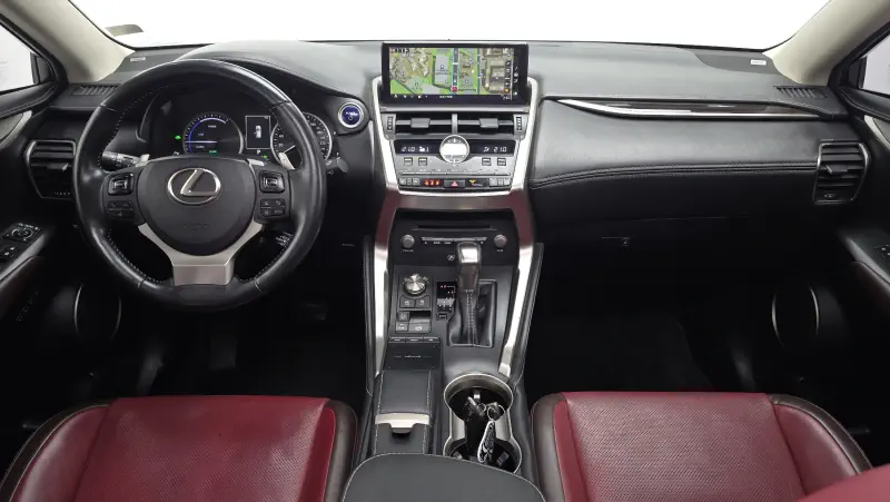 Lexus NX300h