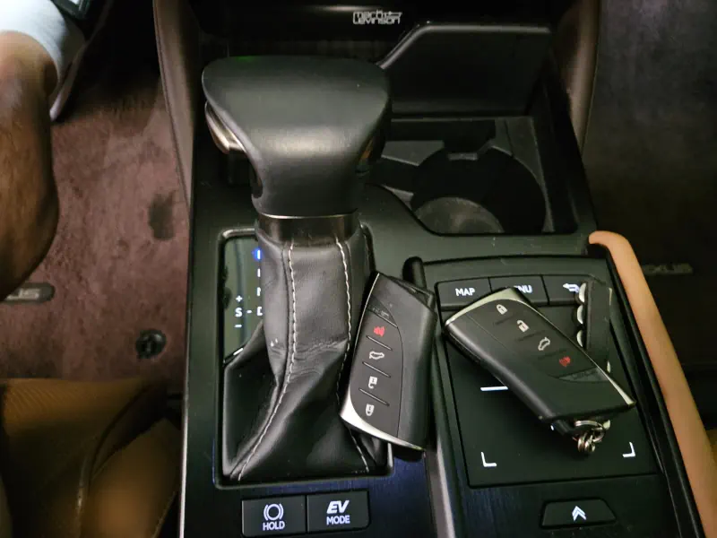 Lexus ES300h