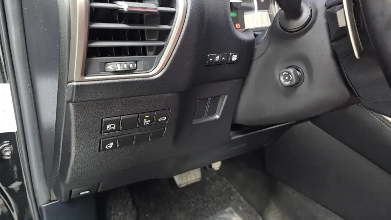 Lexus NX300h