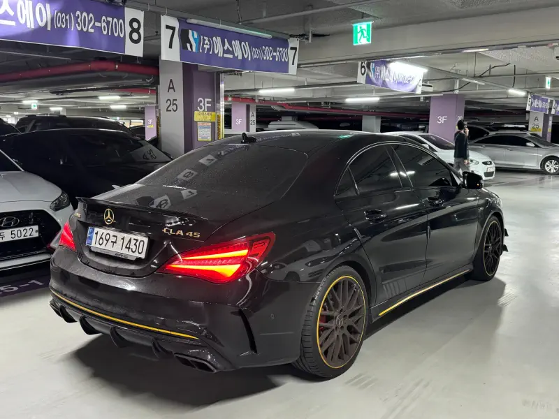 Mercedes-Benz CLA-Class
