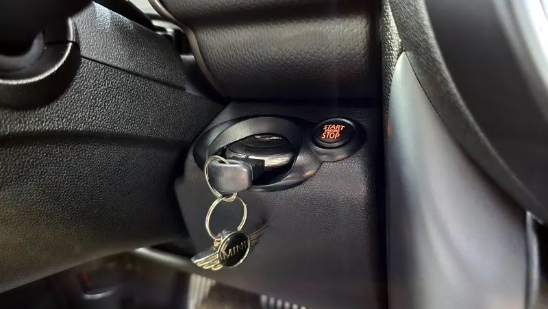 MINI Paceman