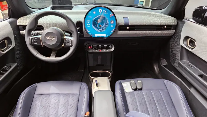 MINI Cabrio