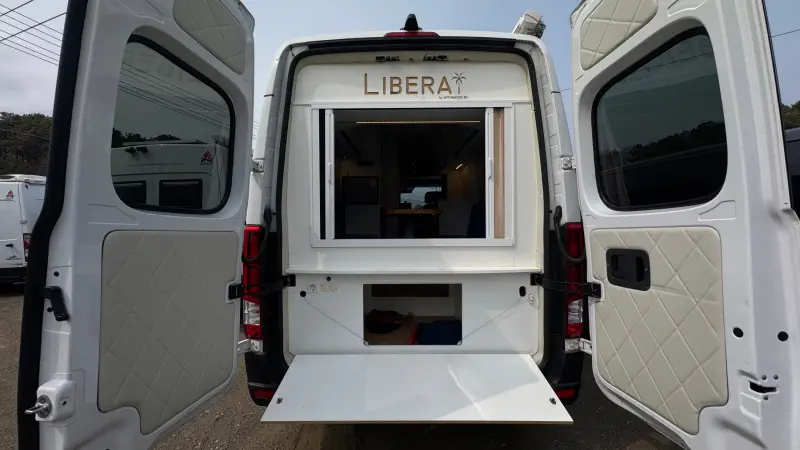 Hyundai H1