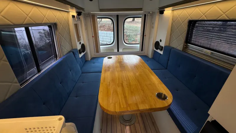 Hyundai H1