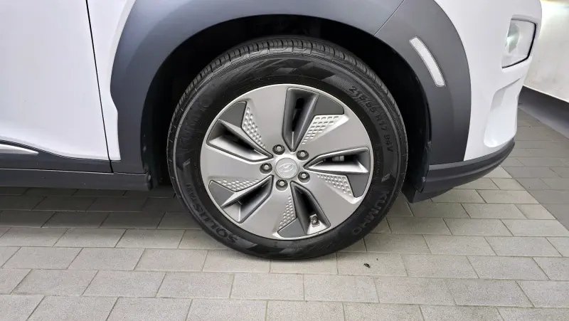 Hyundai Kona Electric