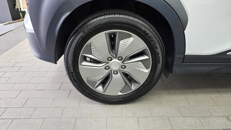 Hyundai Kona Electric