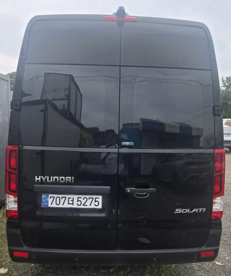 Hyundai H1