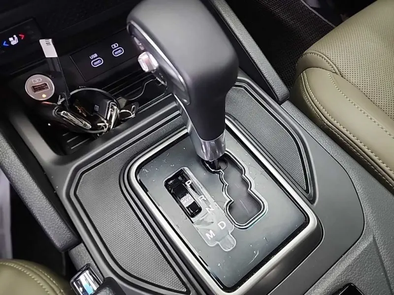 SsangYong Rexton Sports Khan