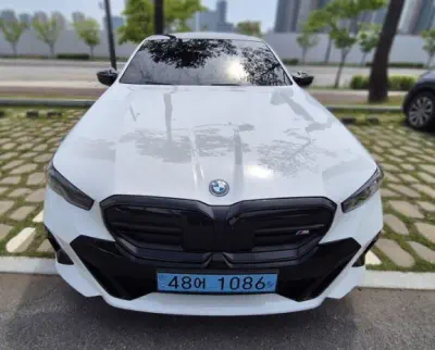 BMW i5