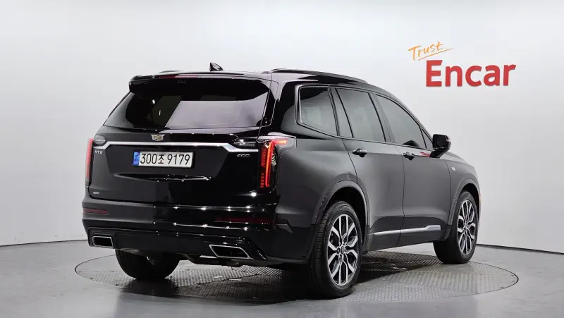 Cadillac XT6