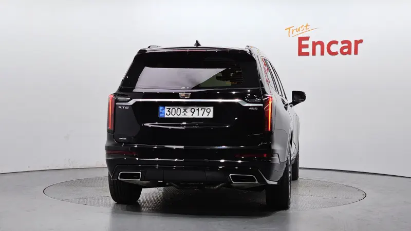 Cadillac XT6