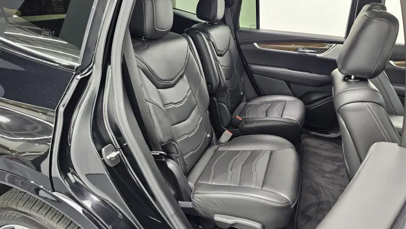 Cadillac XT6