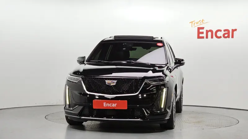 Cadillac XT6