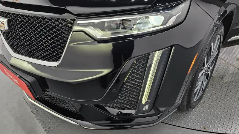 Cadillac XT6